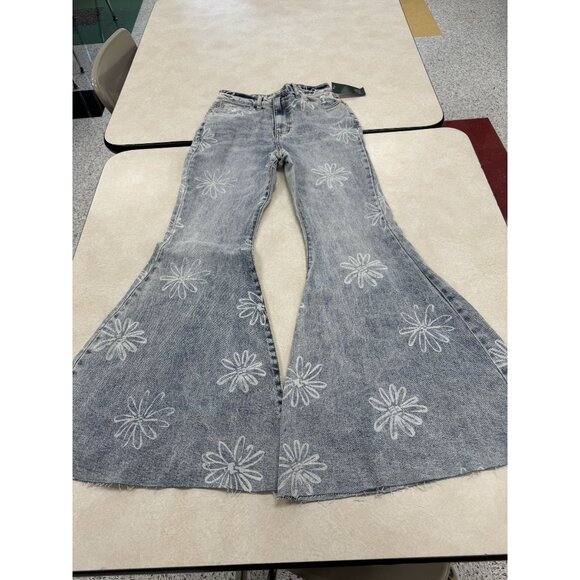 wild fable Denim - Wild Fable Floral Embroidered Bell Bottom Jeans - Size 2 NWT